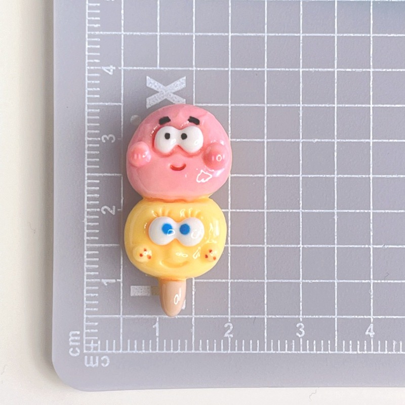 8PCS Kawaii SpongeBob SquarePa - Resin Art Phone Case review and price